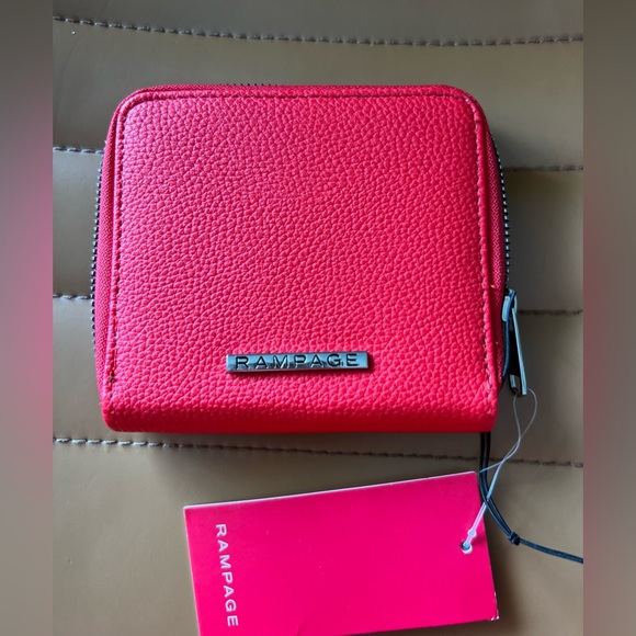 Rampage wallet new with tag never used. Silver zipper and clean black interior - Picture 2 of 6